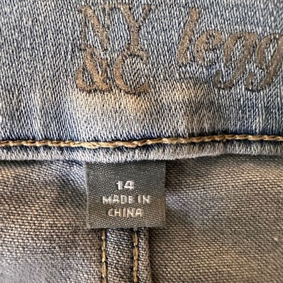 New York and company jeans - Picture 4 of 9
